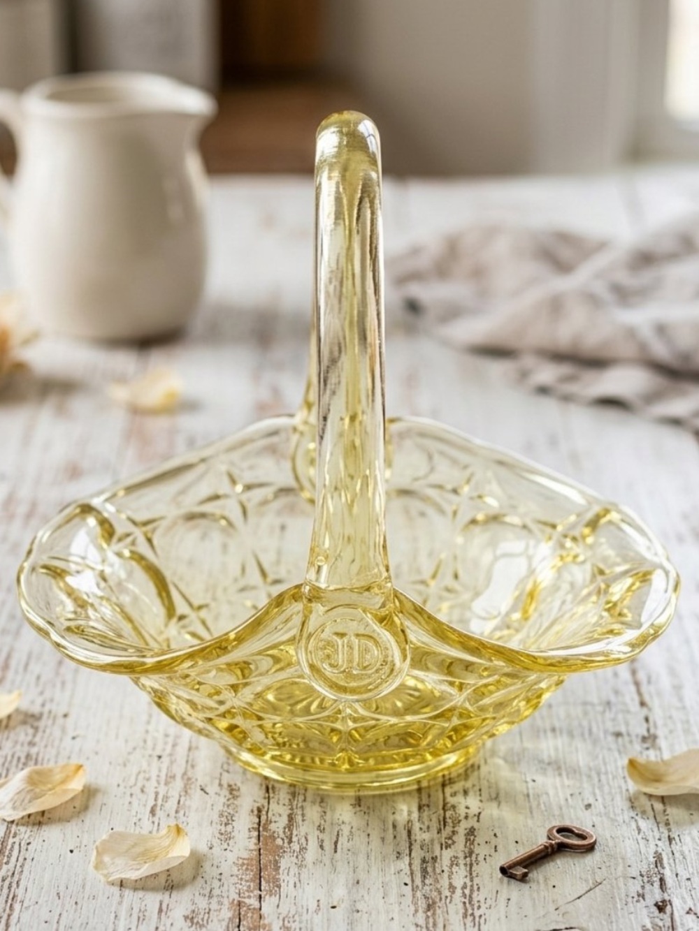 Vintage Indiana Glass basket Tiara "Constellation" pattern
aka "Yellow Mist"